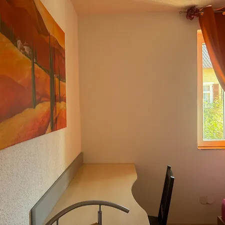 Δωμάτια σε οικογενειακή κατοικία Fuersten *